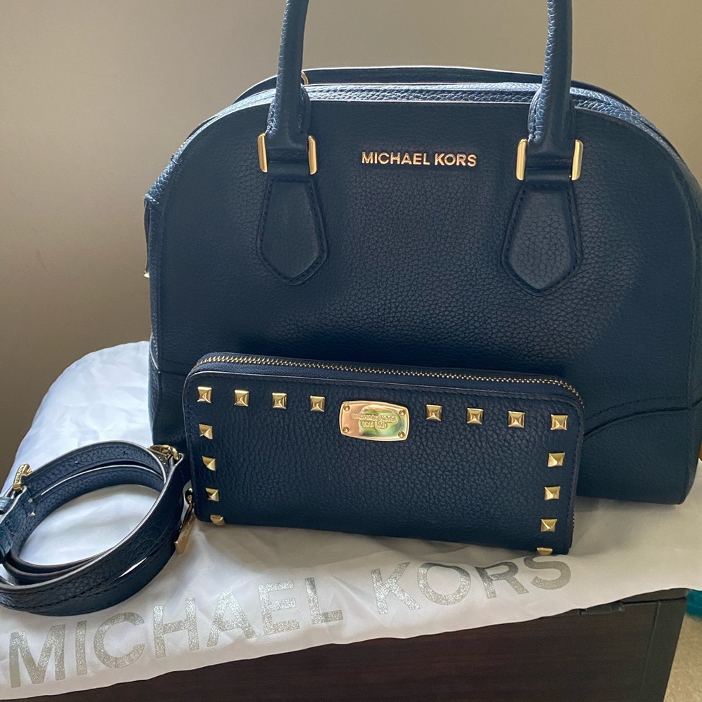 Navy Michael Kors Purse & Wallet